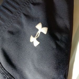 UNDER ARMOUR black HeatGear leggings XL